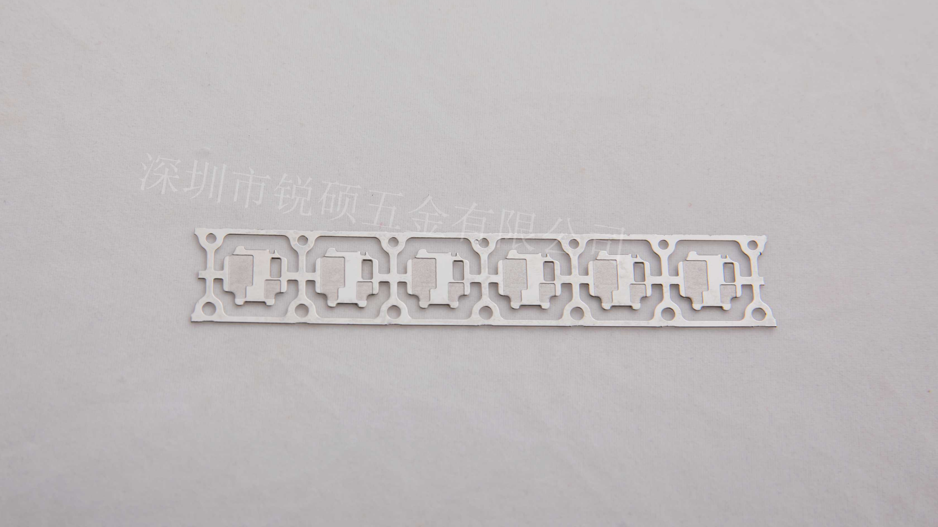 精密端子 精密端子